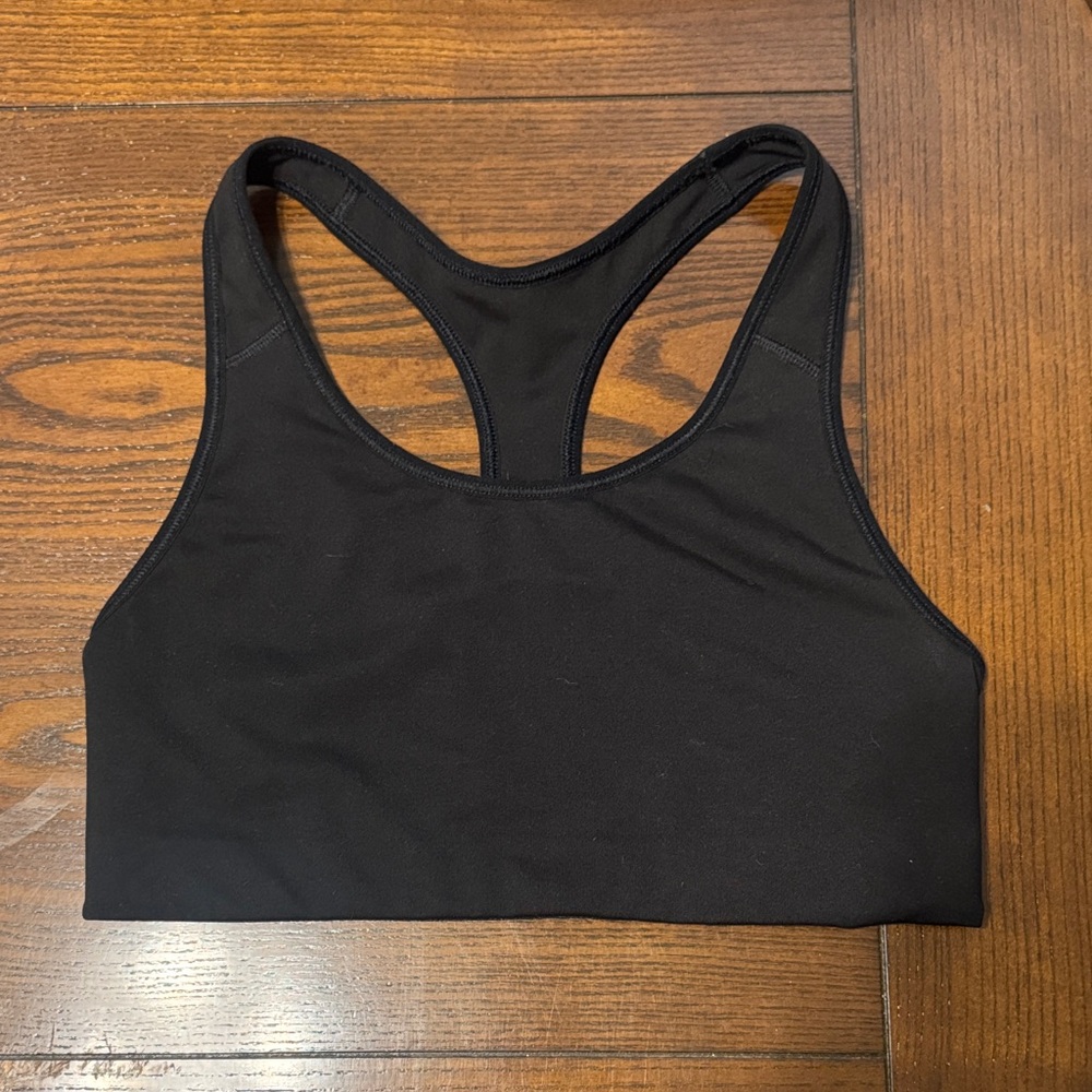 Black Racerback Sports Bra. Old Navy Active. Size Medium
